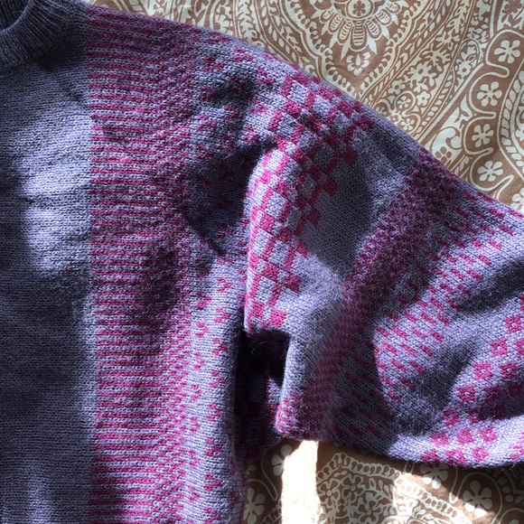 Vintage Sweaters - Cropped Wool Sweater